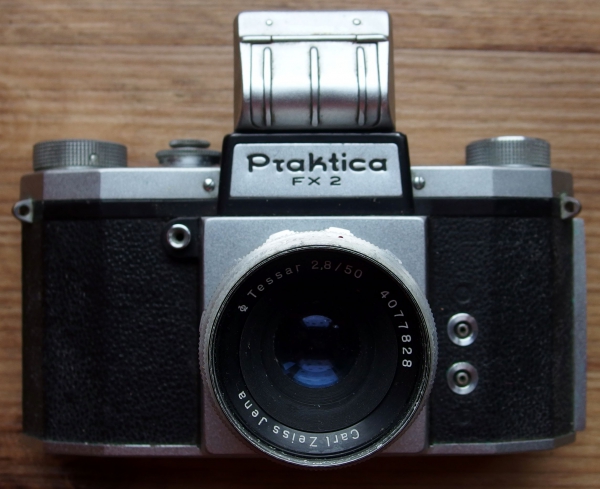 Praktica FX 2
