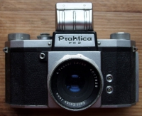 Praktica FX 2